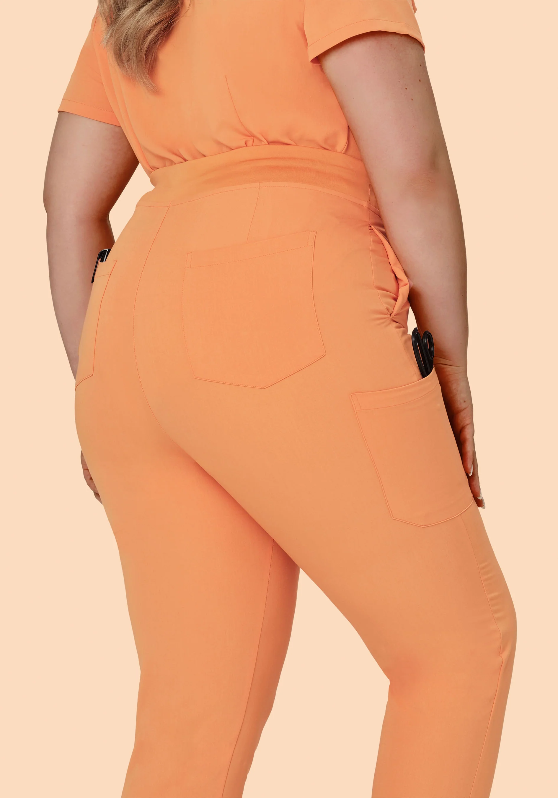 High Waisted Joggers Cantaloupe - Image 10